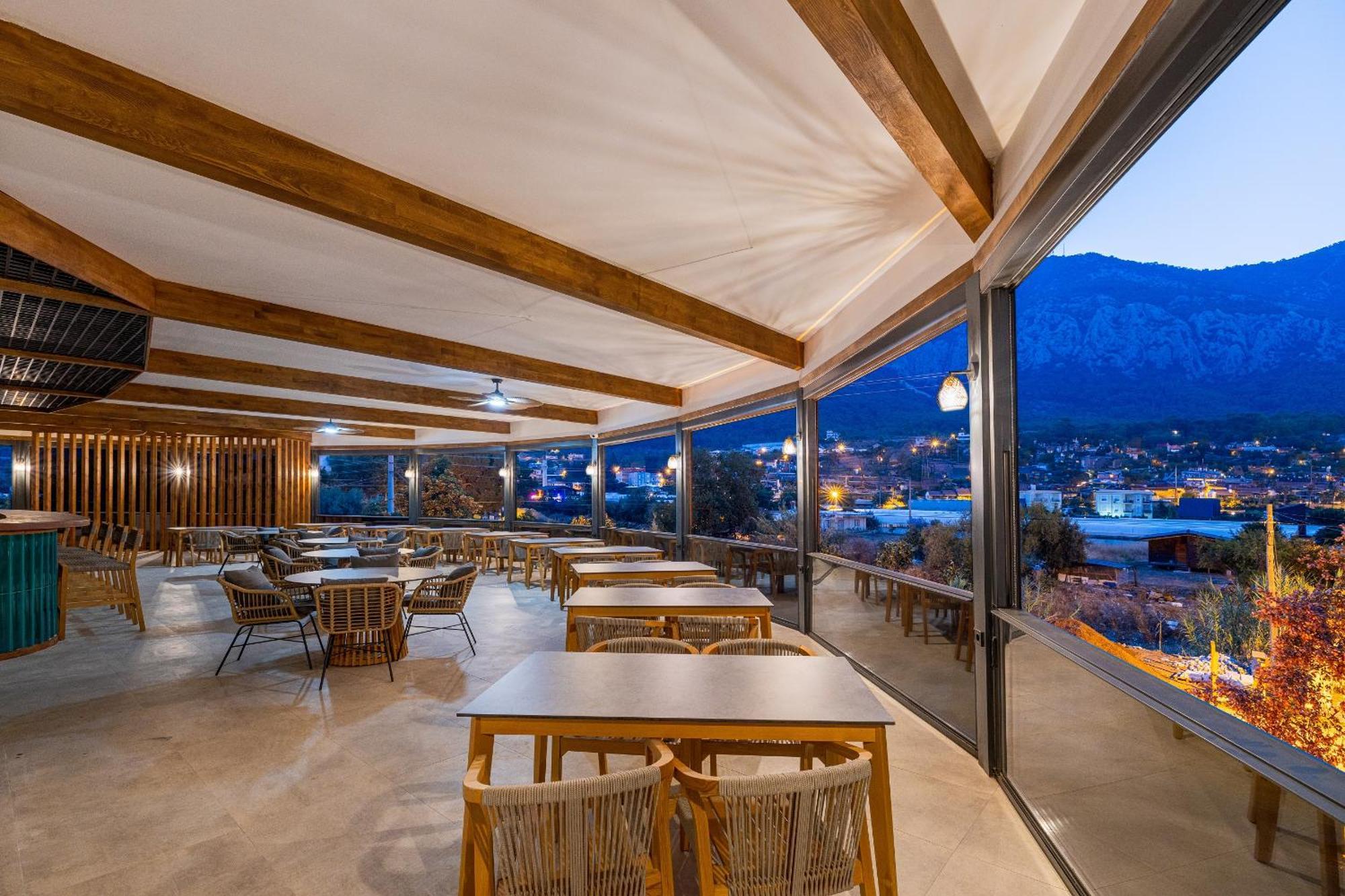 Rota Kilidonia Karaoez Suites&Villas Екстер'єр фото