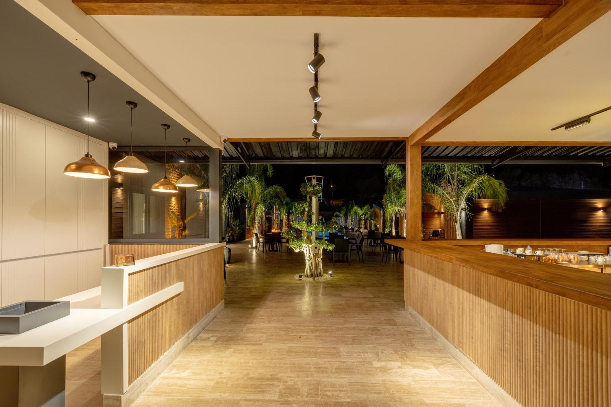 Rota Kilidonia Karaoez Suites&Villas Екстер'єр фото